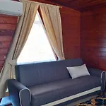 Bu Apart-hotel