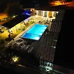 Bu Apart-hotel