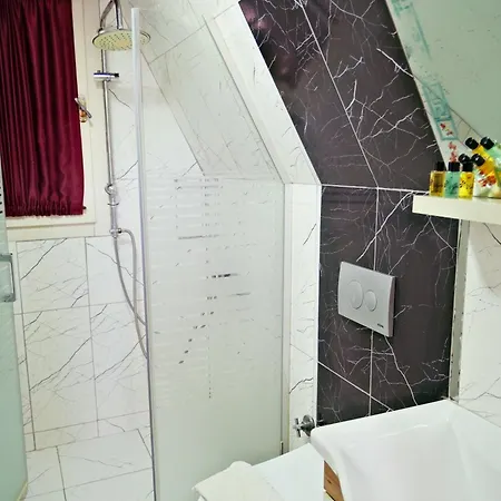 아파트호텔 Bu 뎀레