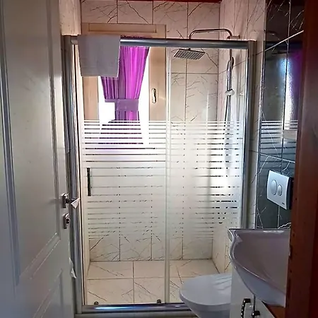 Aparthotel Bu
