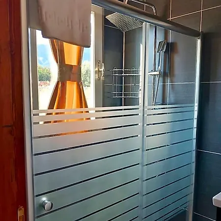 Bu Aparthotel 3*